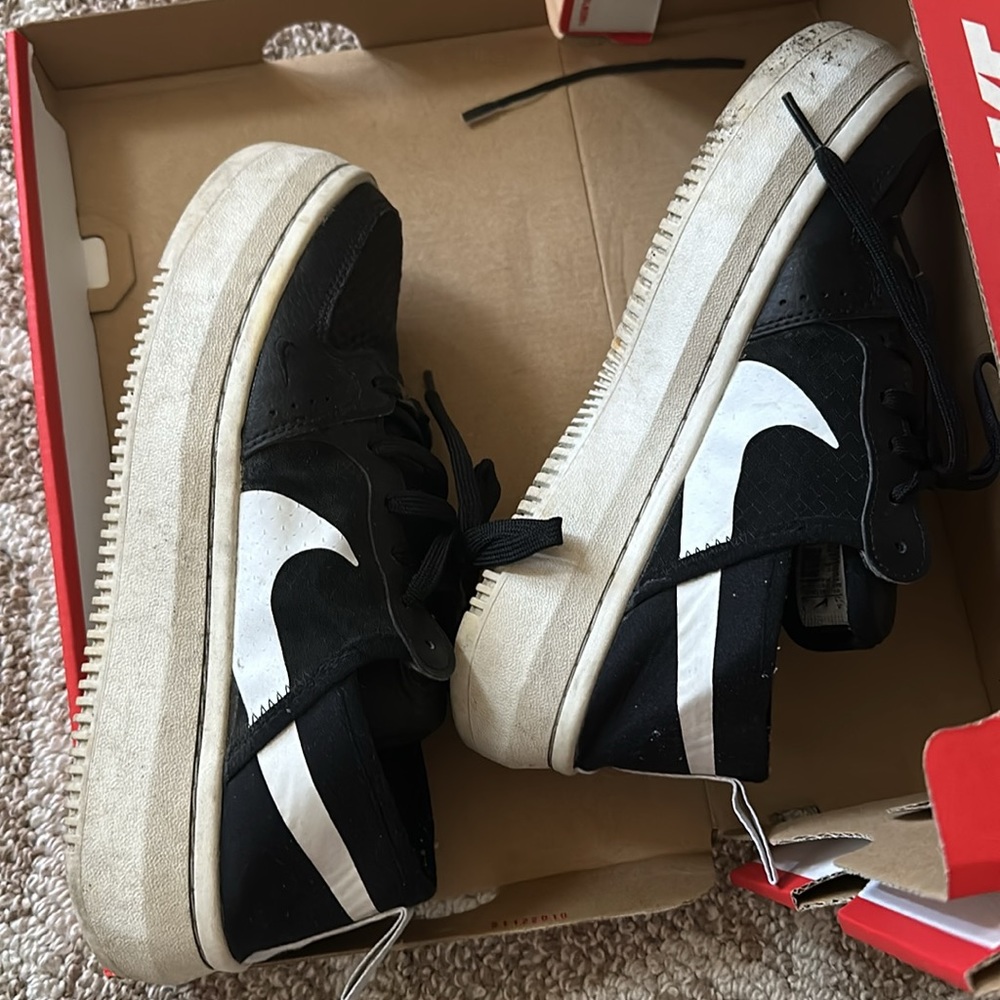 NIKE Court Vision Alta TXT black size 8.5 with box